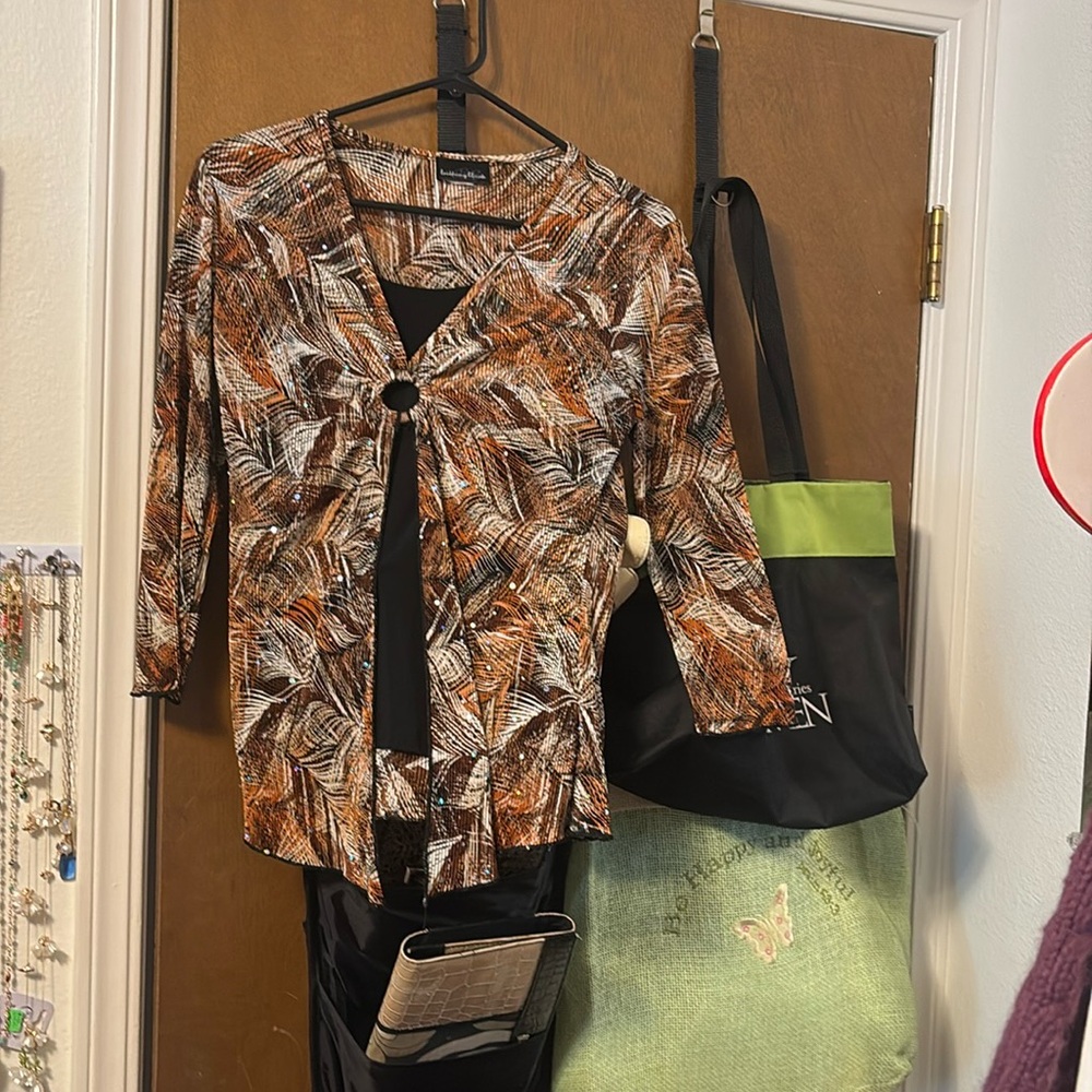 Women’s blouse